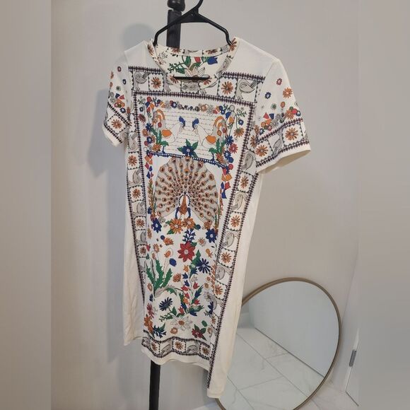 Tory Burch Dresses & Skirts - Tory Burch Peacock Print T-Shirt Dress Pristine Condition Size X-Small